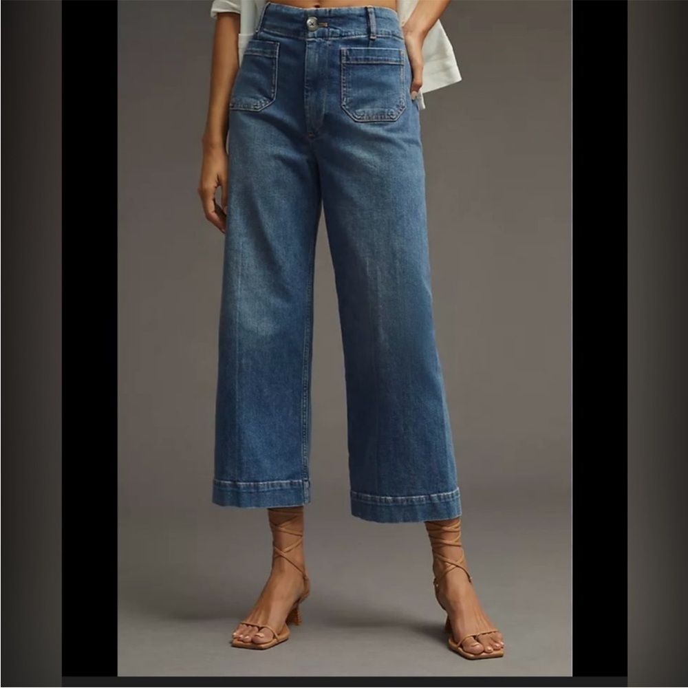 Pilcro Cropped Blue Jeans